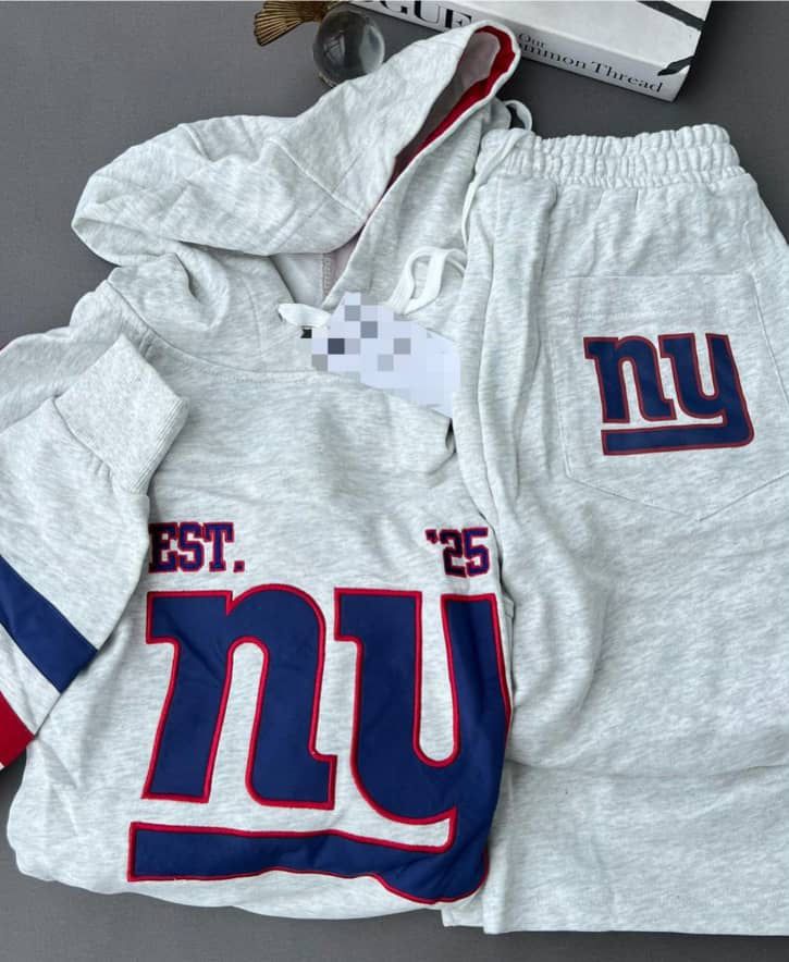 Sport and gym suite outfit. 2 PCS