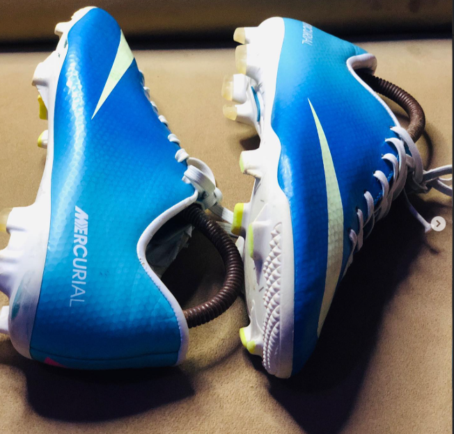 Nike mercurial.