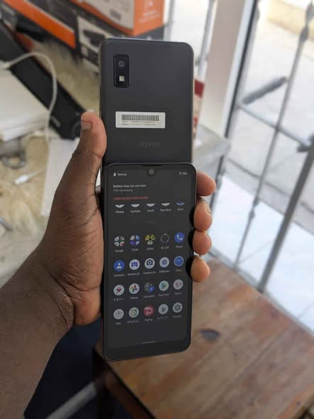 Aquos Wish GB 64 RAM 4