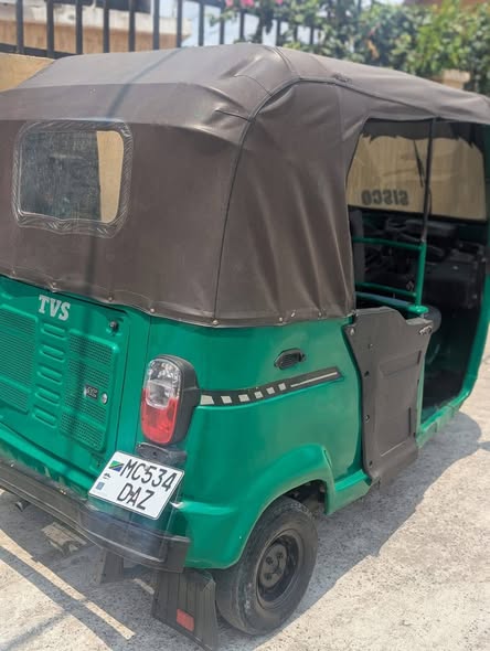 BAJAJ INAUZWA