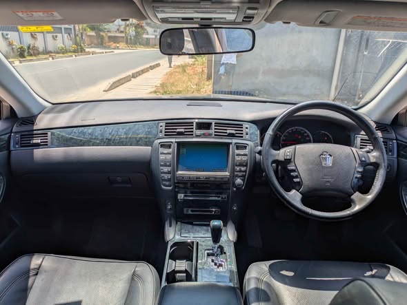 2007 TOYOTA CROWN GRS180