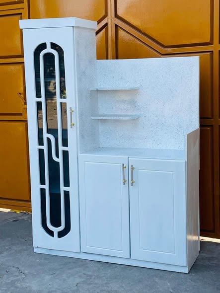 Cabinet Milango Miwili