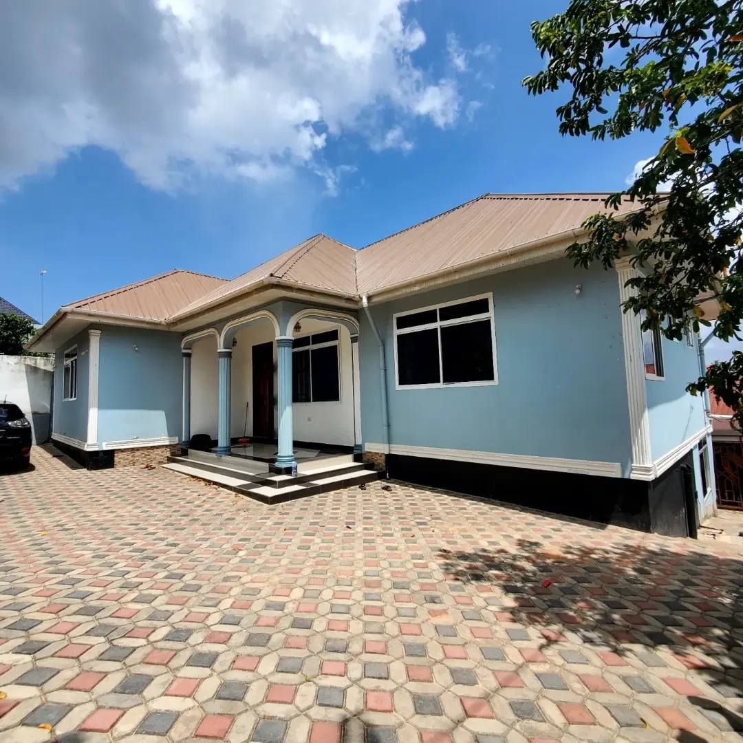 Chumba Master Inapangishwa