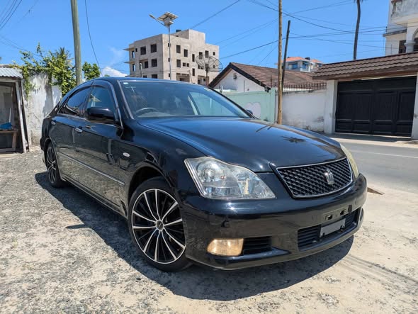 2007 TOYOTA CROWN GRS180