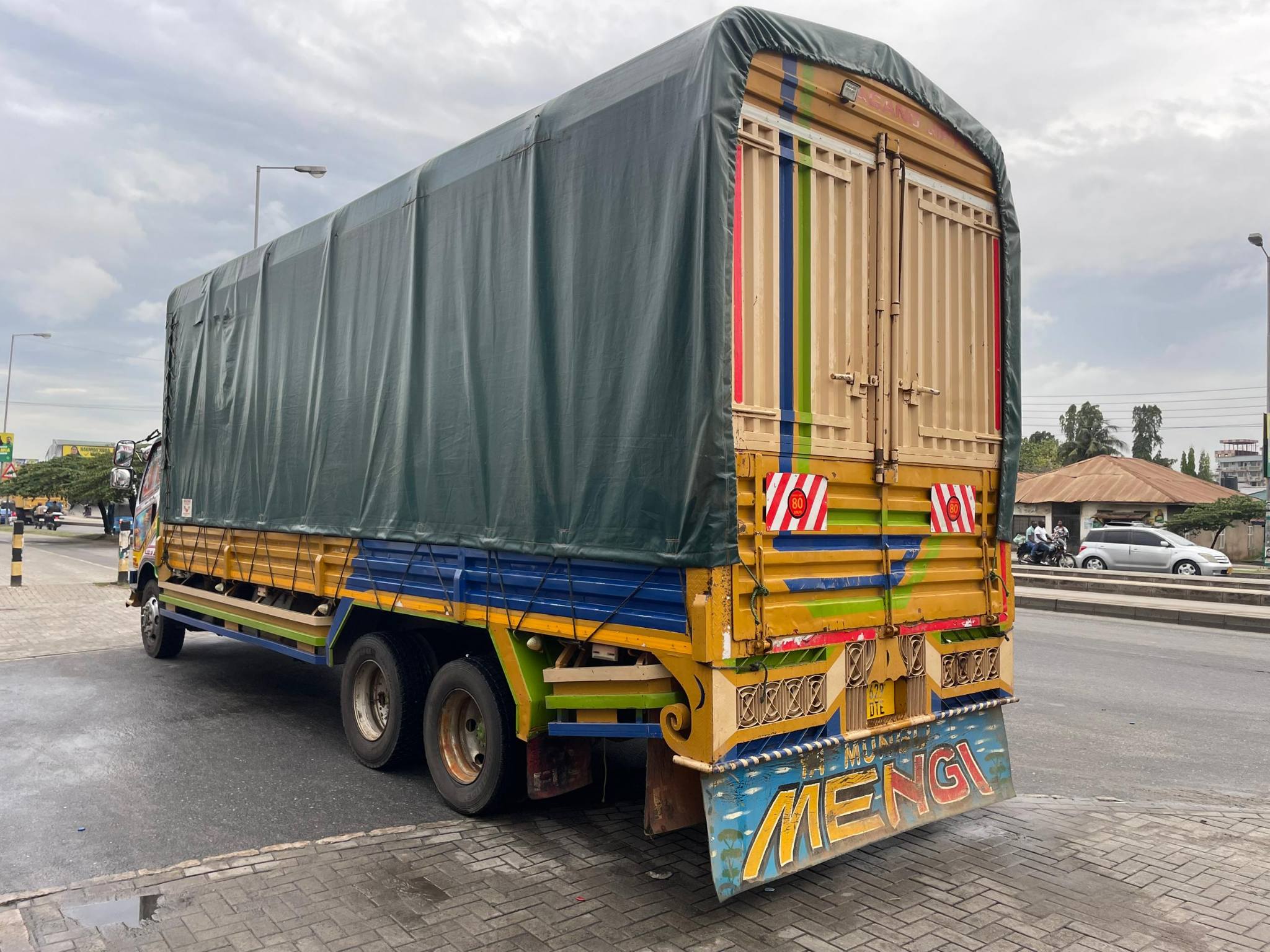 MITSUBISHI FUSO TANDAM – 6D16 TURBO DIESEL