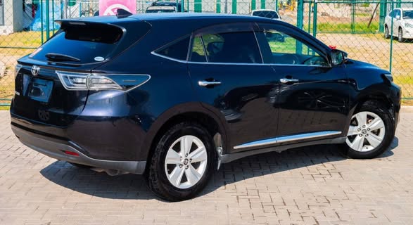 TOYOTA HARRIER 2016 Model
