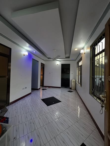 Standalone Apartment, Nyumba inayojitegemea yenyewe ndani ya fence