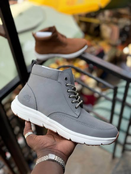 Viatu Available & Quality Material 🔥