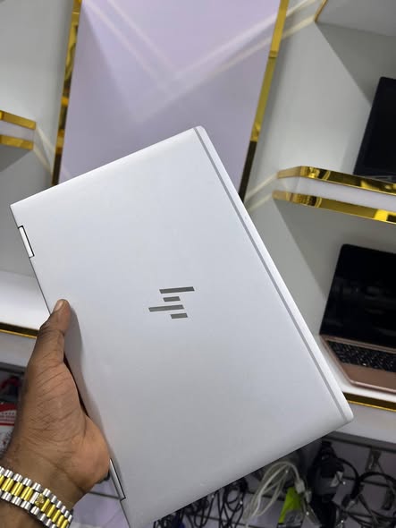 HP EliteBook 1030 G3 Core i7 8th Generation