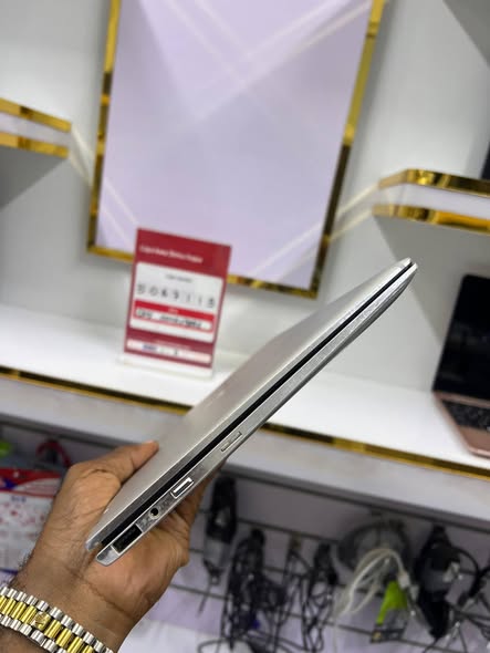 HP EliteBook 1030 G3 Core i7 8th Generation