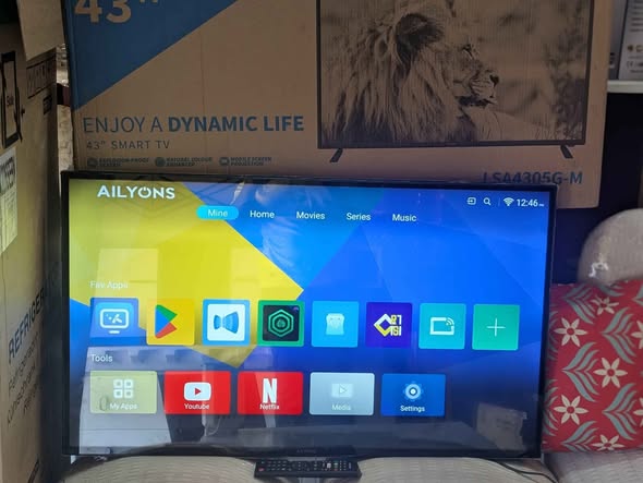 Ailyons Smart Android TV 43 Inches
