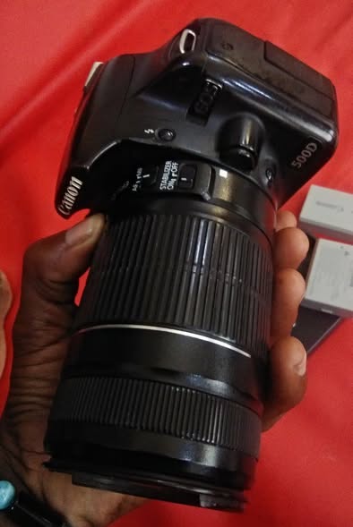 Hii hapa CANON 500D 🔥