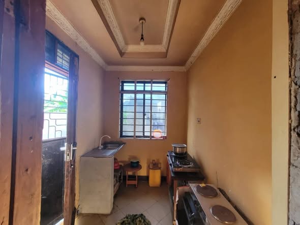 Nyumba inauzwa Vyumba vi4 vya kulala