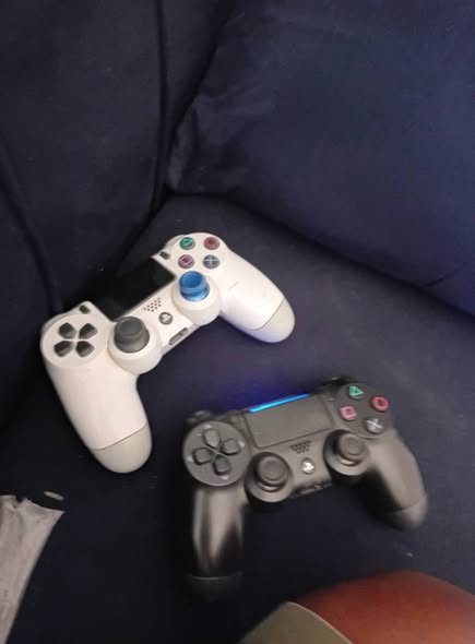 Ps4 fat. Games za Kutosha Pad Mbili