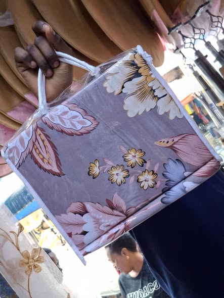 SHUKA ZA MAUA ZA BOX