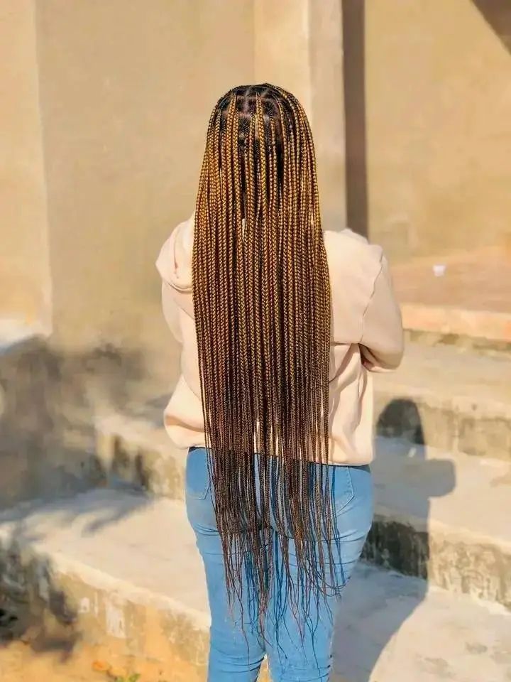 Tunasuka Nywele Mitindo Yote