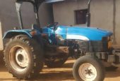 TREKTA NEW HOLLAND TT 55 NA JEMBE LAKE INAUZWA