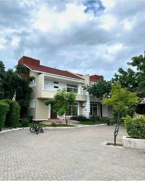 Luxury Villa for Sale in Bahari Beach, Dar es salaam