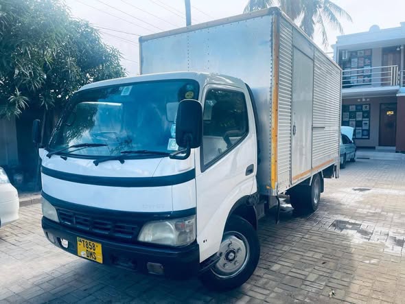 🚛 TOYOTA DYNA 2006 – DIESEL 3.5 TONS