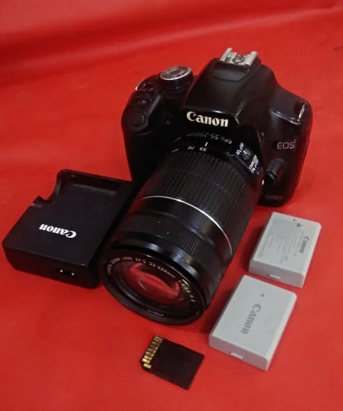 Hii hapa CANON 500D 🔥