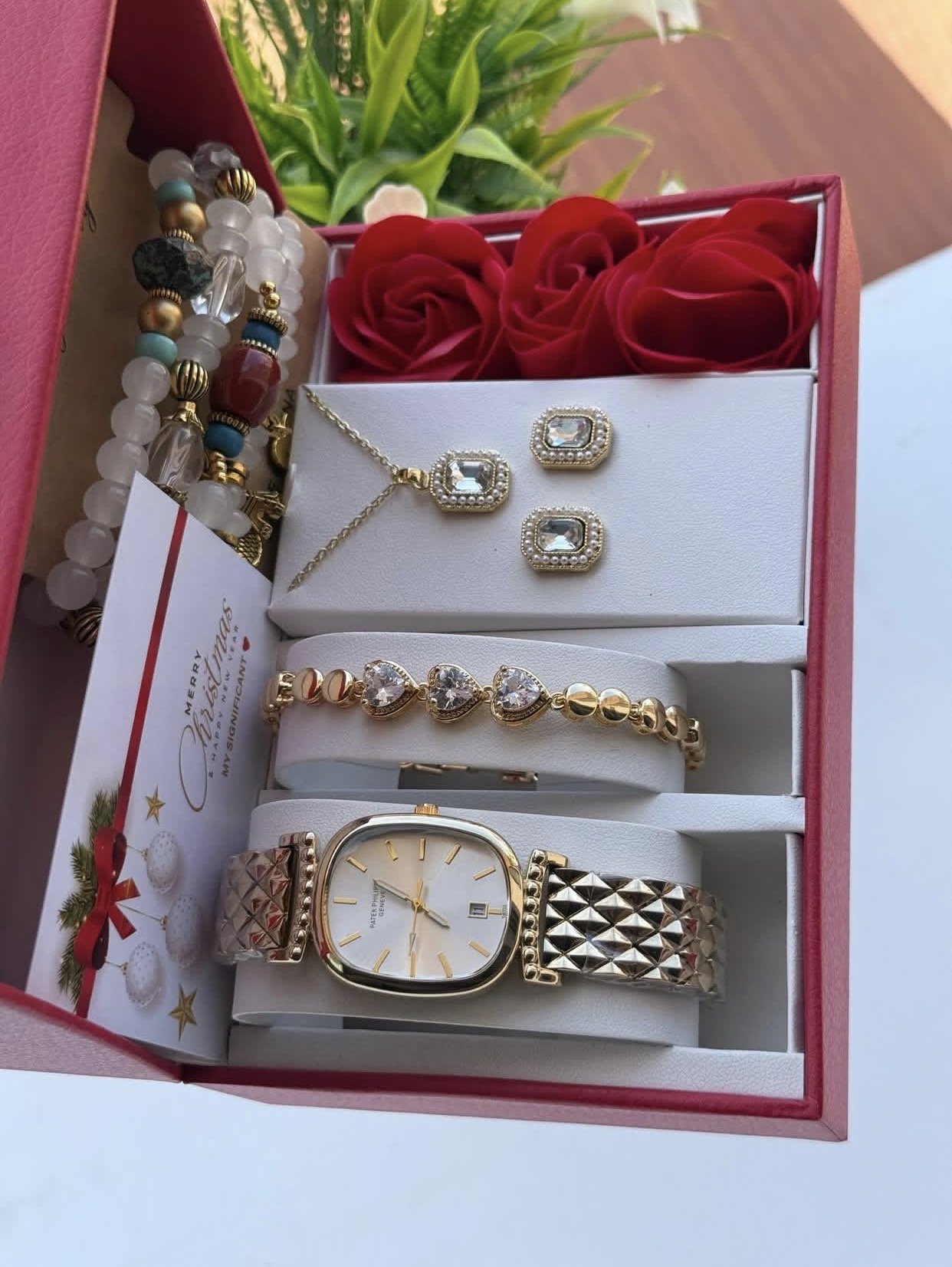 Fashion jewellery full box.😋Special for gifting