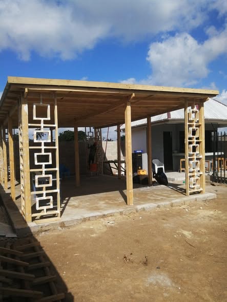 Kwa Ujenzi wa Restaurant | Pergola | Pub | Bar