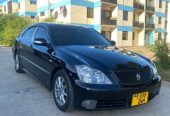Toyota Crown DWH Black