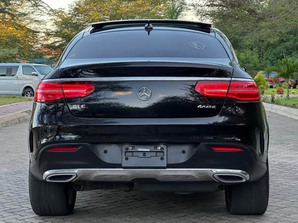 MERCEDES BENZ GLE COUPE SPORT