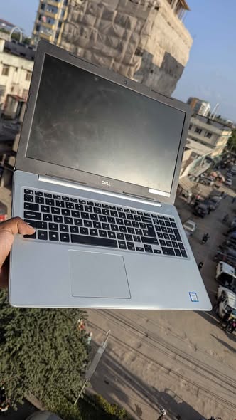 Dell Inspiron 5570 Core i3 8gen