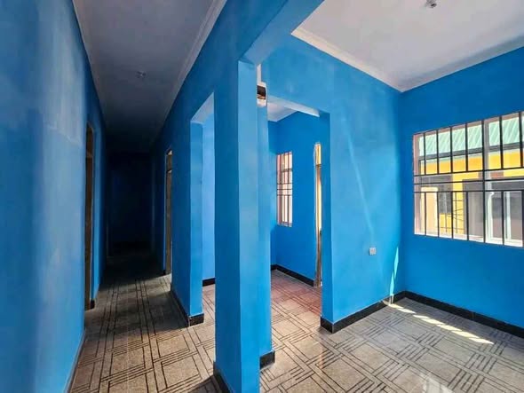 NYUMBA INAUZWA CHAMAZI SAKU ILULU