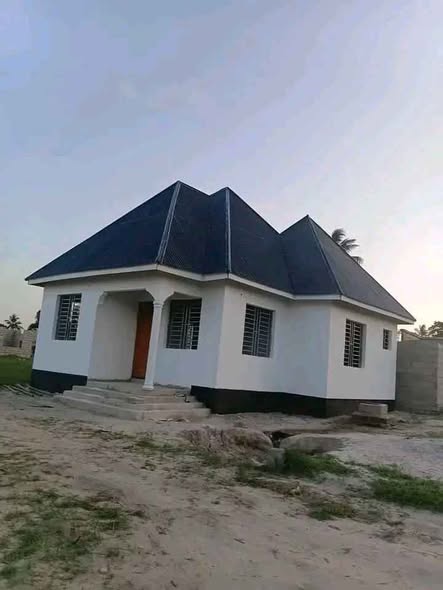 NYUMBA INAUZWA. IPO CHANIKA_MWISHO