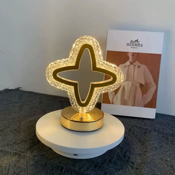 USB TABLE LAMP ZA KUPENDEZA!!