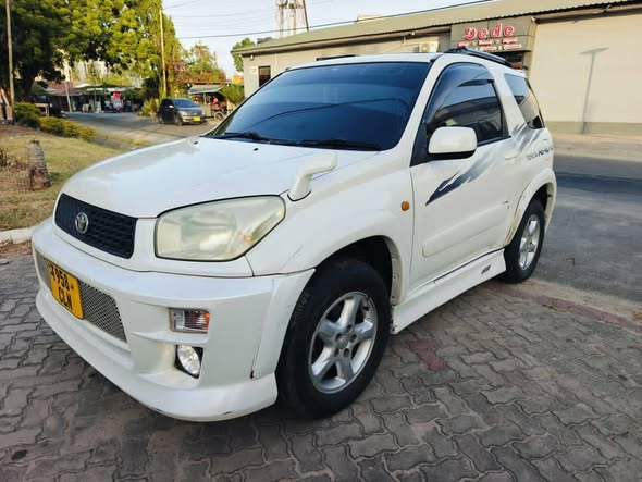 TOYOTA RAV4 SHORT CHASSIS ( KILL TIME)