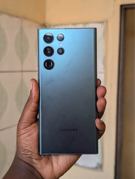 SAMSUNG S22 ULTRA 5G