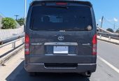 TOYOTA HIACE QUANTARM