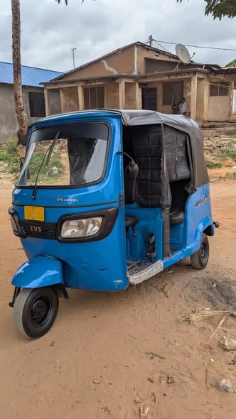 NJOO NIKUUZIE BAJAJ NZURI SANA TVS