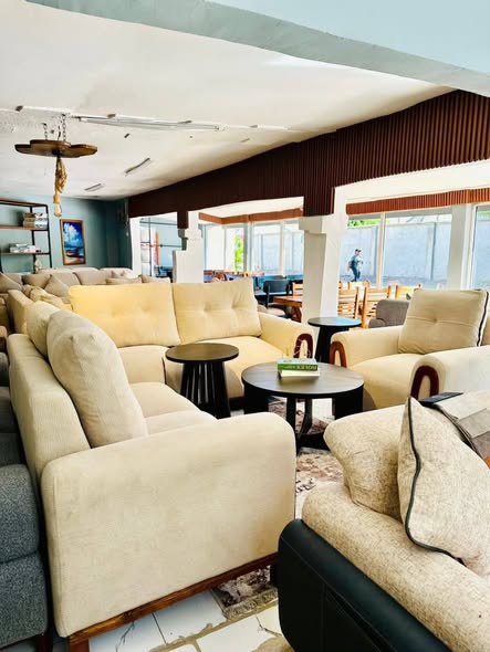 Karibu kwa Furniture & Home Decorations !!