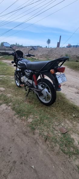 Boxer cc 125 Inauzwa