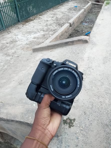 Camera Canon 7D Imenyooka Sana 🔥🔥