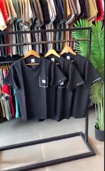 TSHIRT KALI NA NZURI.