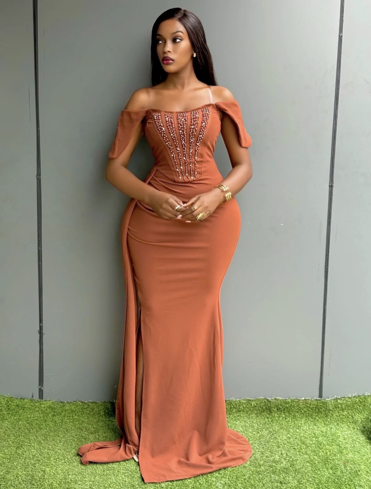 Queen ful dress new 👗Quality.