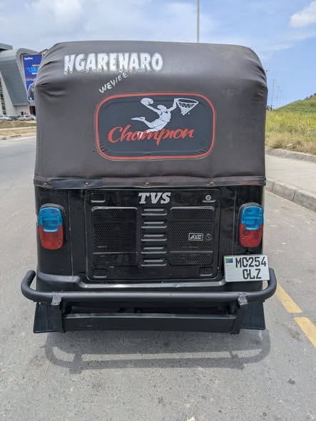 Bajaj Kali Haina Kipengele