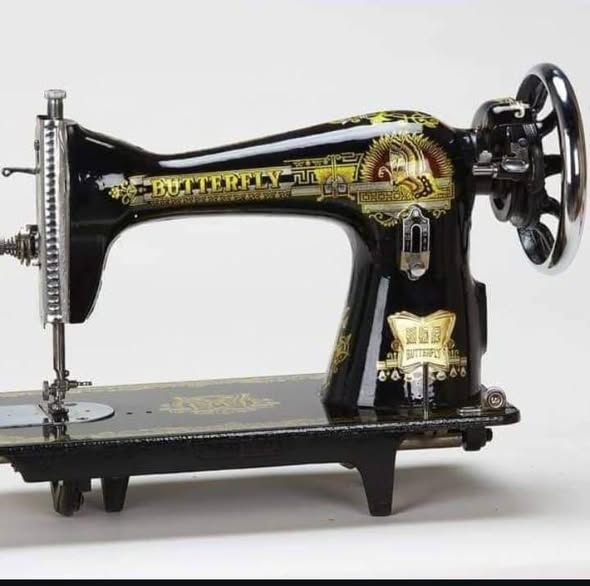 Mashine ya Kushonea. Butterfly