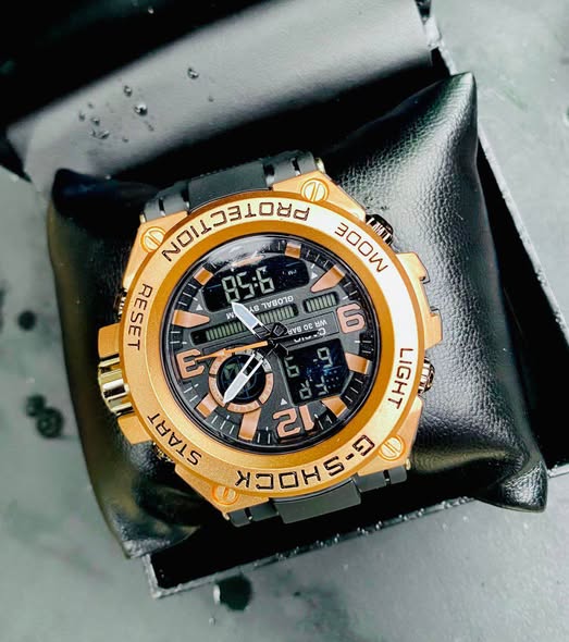 Brand New Casio Watch. Double Watch (Analog & Digital)