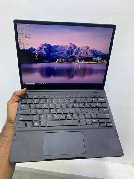 Dell Latitude 7285 Detachable Touchscreen