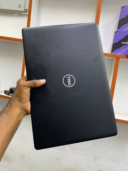 Dell Inspiron 15 Core i7 11th gen