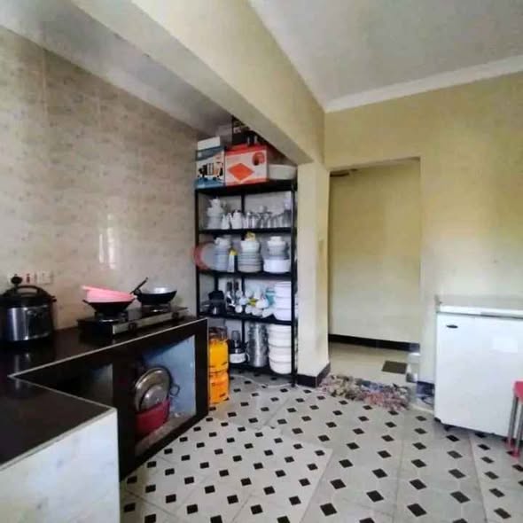 NYUMBA INAUZWA MAJOHE KWA MUSTAPHA