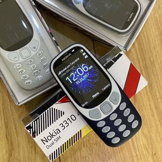 NOKIA 3310 OG MPYA FULLY BOX!!