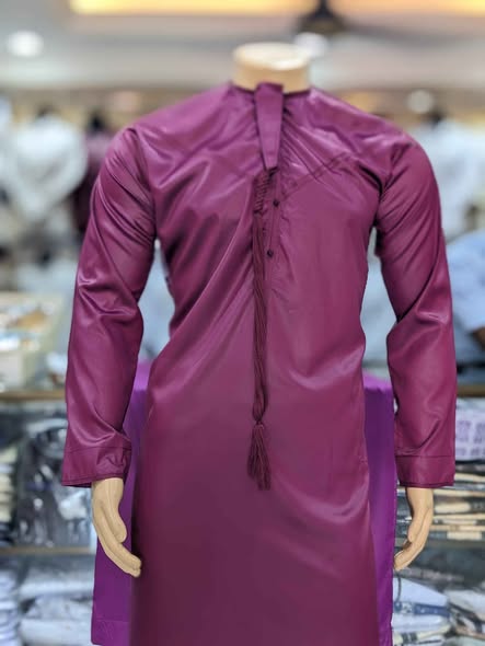 Mzigo wa Kanzu za Oman