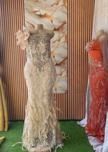 Tunakodisha Magauni ya Sherehe Aina Zote